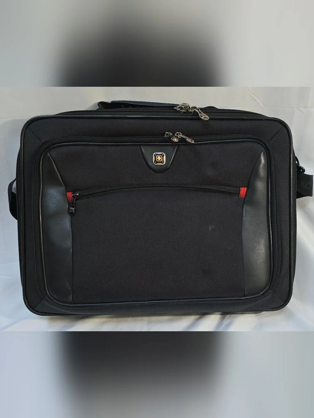 Wenger SwissGear Checkpoint Friendly Laptop Briefcase Messenger Bag Black